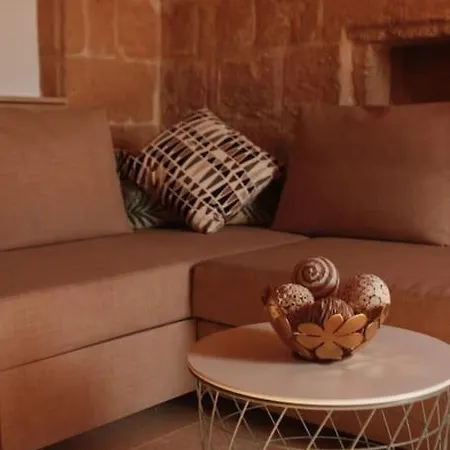 Barrakka Gardens By Vallettastay * Valeta